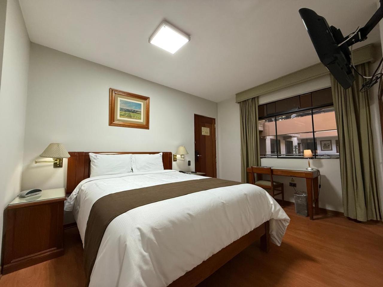 Gran Hotel Continental Cajamarca Eksteriør billede